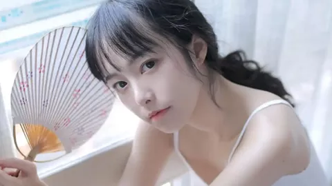 新高铁有手机支架